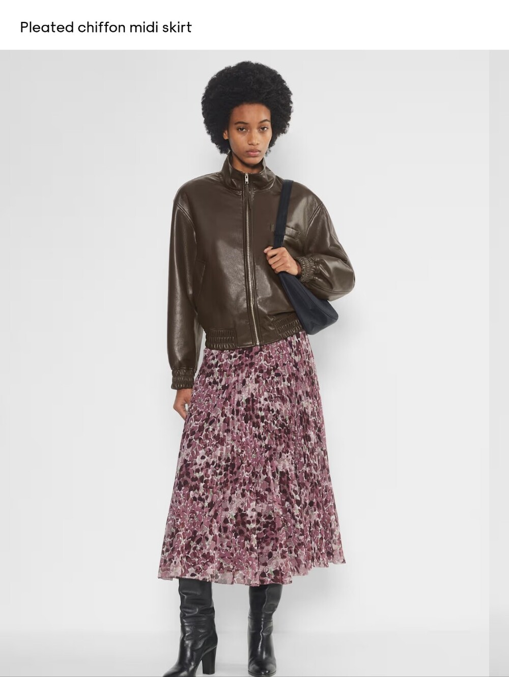 Aritzia New Twirl Pleated Skirt EUC